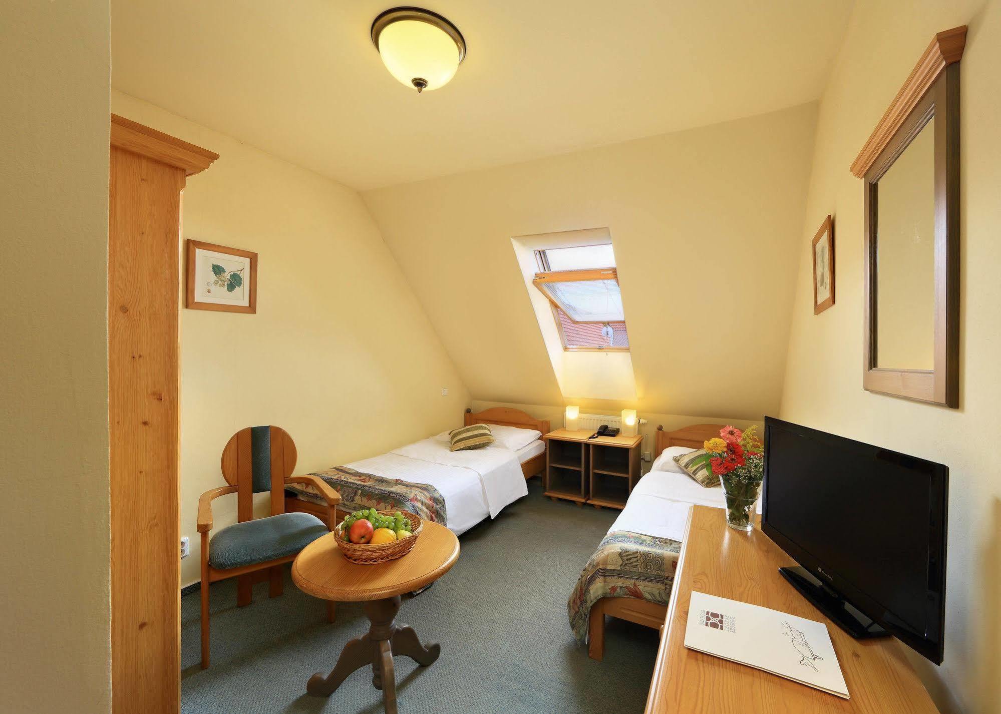 Hotel Panska Bechyně Εξωτερικό φωτογραφία